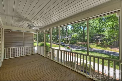 1506 Wandering Way Drive, Charlotte, NC 28226 - Photo 6