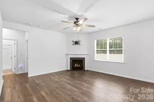 3652 Azalea Rdg Dr, Mount Holly, NC 28120 - Photo 10