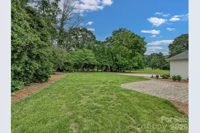 3921 River Ridge Road, Charlotte, NC 28226 - Photo 36