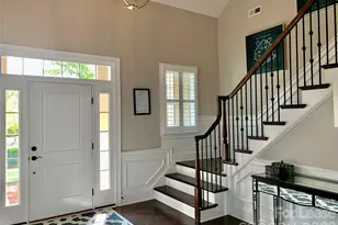 15109 High Bluff Ct, Charlotte, NC 28278 - Photo 2