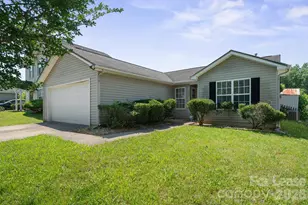 5732 Fairchase Ave, Charlotte, NC 28269 - Photo 1