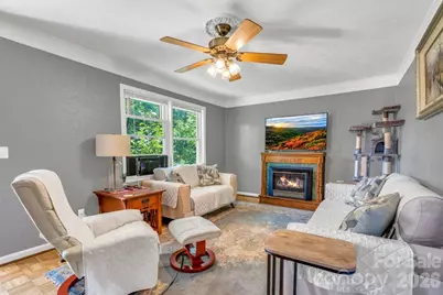 644 Valley Road, Spruce Pine, NC 28777 - Photo 10