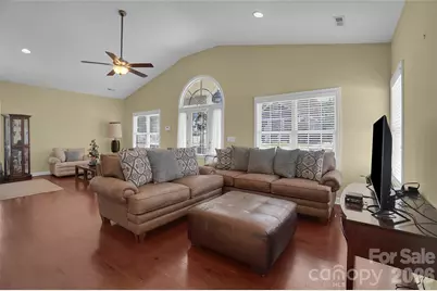 309 Mill Road, Charlotte, NC 28216 - Photo 22