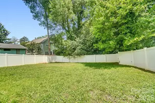309 Mill Rd, Charlotte, NC 28216 - Photo 38