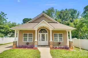 309 Mill Rd, Charlotte, NC 28216 - Photo 1