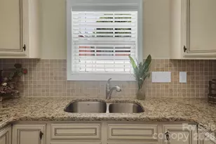 309 Mill Rd, Charlotte, NC 28216 - Photo 10