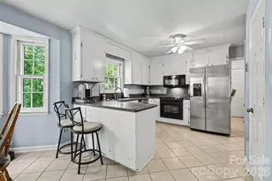 11808 Tall Oak Pl, Charlotte, NC 28226 - Photo 12