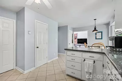 11808 Tall Oak Place, Charlotte, NC 28226 - Photo 14