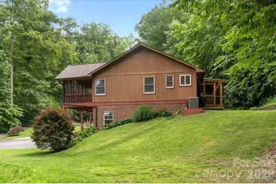134 Valle Way, Hendersonville, NC 28739 - Photo 20