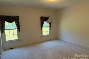 128 Temple Ln, Blacksburg, SC 29702 - Photo 16