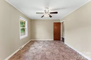 609 Temple St, Kings Mountain, NC 28086 - Photo 16