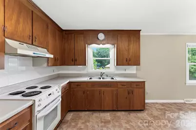 609 Temple Street, Kings Mountain, NC 28086 - Photo 12