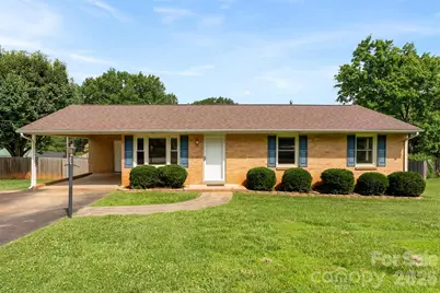 609 Temple Street, Kings Mountain, NC 28086 - Photo 1