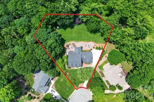 300 Quill Ln, Matthews, NC 28105 - Photo 2