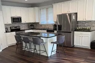 10104 Treetop Ln, Cornelius, NC 28031 - Photo 12