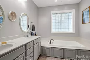 167 Green Meadows Dr, Forest City, NC 28043 - Photo 22