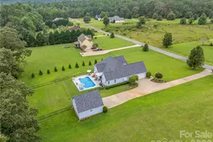 167 Green Meadows Dr, Forest City, NC 28043 - Photo 44