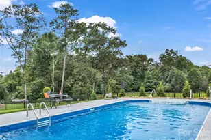 167 Green Meadows Dr, Forest City, NC 28043 - Photo 38