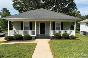 113 Pleasant St, Belmont, NC 28012 - Photo 1