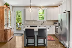 76 Louisiana Ave, Asheville, NC 28806 - Photo 10
