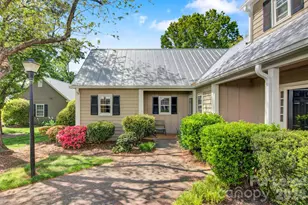 3700 Selwyn Farms Ln, Charlotte, NC 28209 - Photo 1