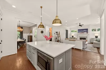 748 Ellsworth Road, Charlotte, NC 28211 - Photo 20