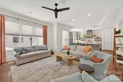 748 Ellsworth Road, Charlotte, NC 28211 - Photo 12