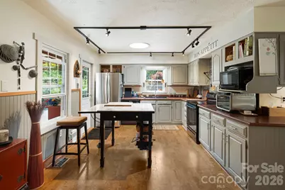 43 Chadwick Wade Drive, Asheville, NC 28804 - Photo 4