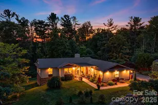43 Chadwick Wade Dr, Asheville, NC 28804 - Photo 2