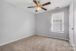 1926 Dunhill Dr, Charlotte, NC 28205 - Photo 32