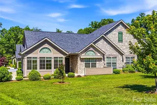 426 Summerfield Pl, Flat Rock, NC 28731 - Photo 8