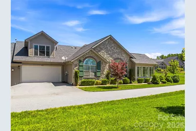 426 Summerfield Place, Flat Rock, NC 28731 - Photo 10