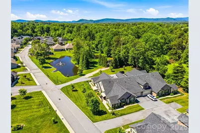 426 Summerfield Place, Flat Rock, NC 28731 - Photo 1
