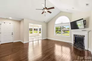 426 Summerfield Pl, Flat Rock, NC 28731 - Photo 16