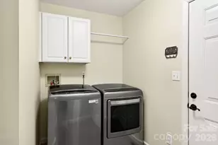 168 Overlook Dr, Flat Rock, NC 28731 - Photo 20