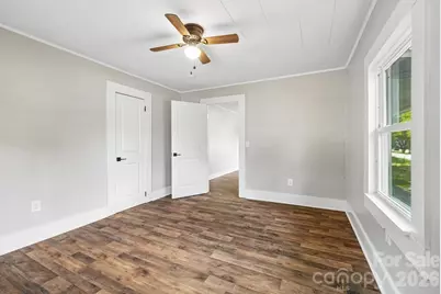 701 N Scruggs Street, Gastonia, NC 28052 - Photo 14
