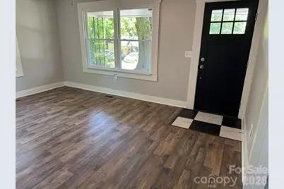 701 N Scruggs Street, Gastonia, NC 28052 - Photo 6