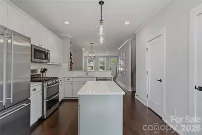 1636 Kenilworth Avenue, Charlotte, NC 28203 - Photo 8