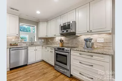5634 Wedgewood Drive, Charlotte, NC 28210 - Photo 12