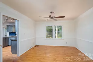 11220 Shandon Way Ln, Charlotte, NC 28262 - Photo 16