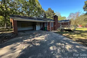 128 Woodlynn Dr, Charlotte, NC 28214 - Photo 22
