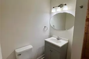 128 Woodlynn Dr, Charlotte, NC 28214 - Photo 14
