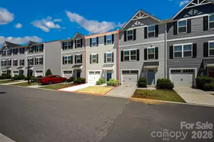 2051 Langer St, Charlotte, NC 28214 - Photo 2