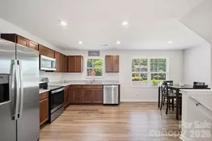 2051 Langer St, Charlotte, NC 28214 - Photo 4
