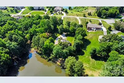 162 Twin Lakes Drive, Statesville, NC 28625 - Photo 30