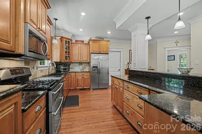 162 Twin Lakes Drive, Statesville, NC 28625 - Photo 10