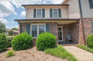 1330 5th St NE, Hickory, NC 28601 - Photo 1