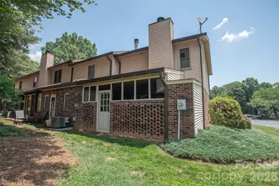 1330 5th Street NE #131, Hickory, NC 28601 - Photo 4