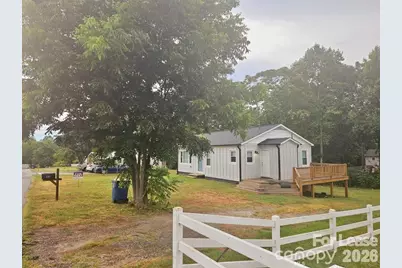 42 Laurel Street, Granite Falls, NC 28630 - Photo 2