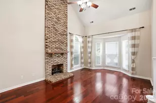 11323 Laurel View Dr, Charlotte, NC 28273 - Photo 6